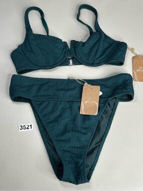 Berlook Bikini Set XL Dark Green Underwire Top Natural Waisted Textured Bottom